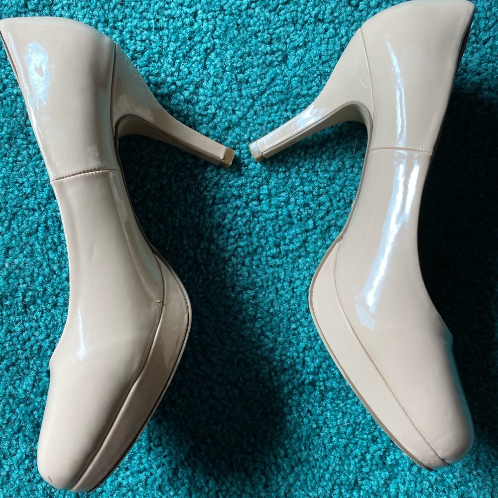 Madden Girl patton pumps